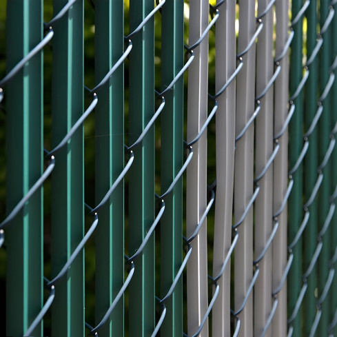 Listă de gard din PVC pentru montaj vertical - verde