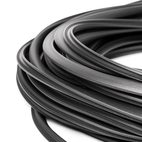 Profil antiderapant pentru scări negru/argintiu, canelat, 25m