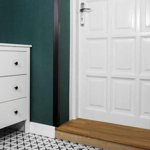 PVC profil unghiular inegal, protecție autoadezivă pentru margini, protecție pentru colțuri, negru