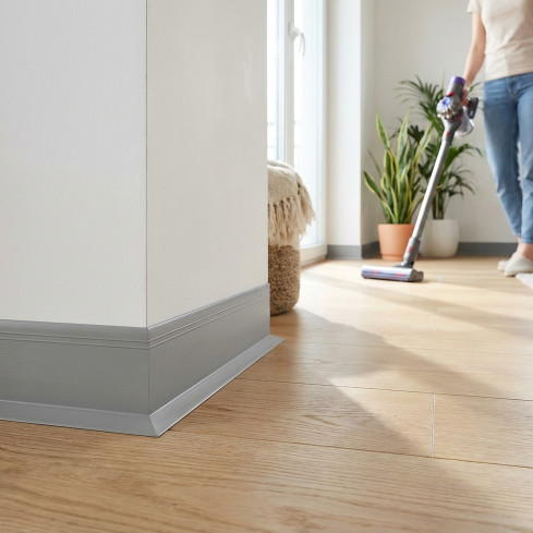 Plintă PVC autoadezivă, profil decorativ flexibil DEKOR, 70x20mm, gri