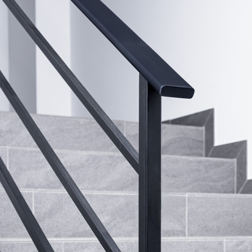 Finisaj pentru stâlp de balustradă din PVC, capac de capăt pentru profil de balustradă STANDARD, 40x8, negru
