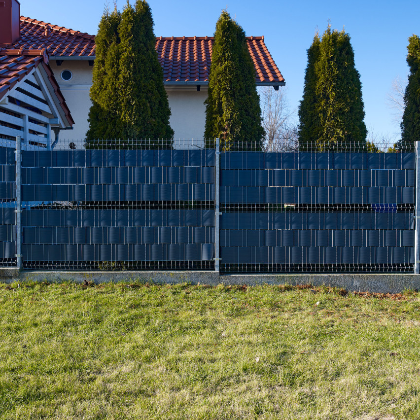 Banda de protecție din PVC dur pentru garduri de protecție, role de protecție, garduri duble pentru grădini, înălțimea benzii: 19 cm, grosimea: 1,2 mm, grafit.