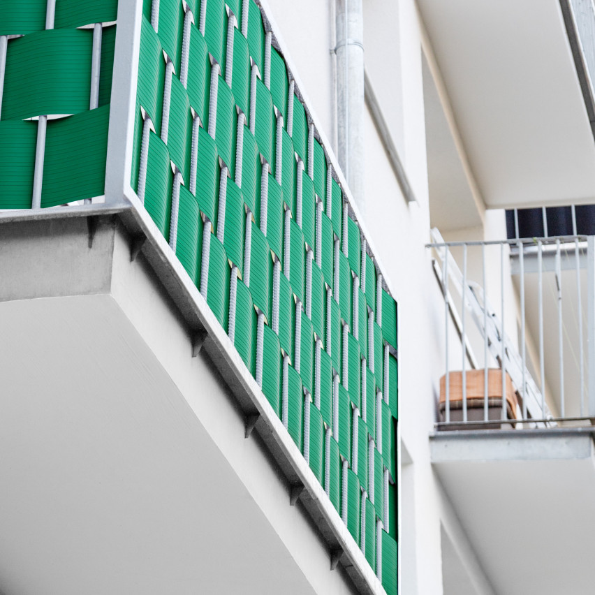 Bandă de gard Quest® Lux 900 g/m², 19cm Verde RAL 6005