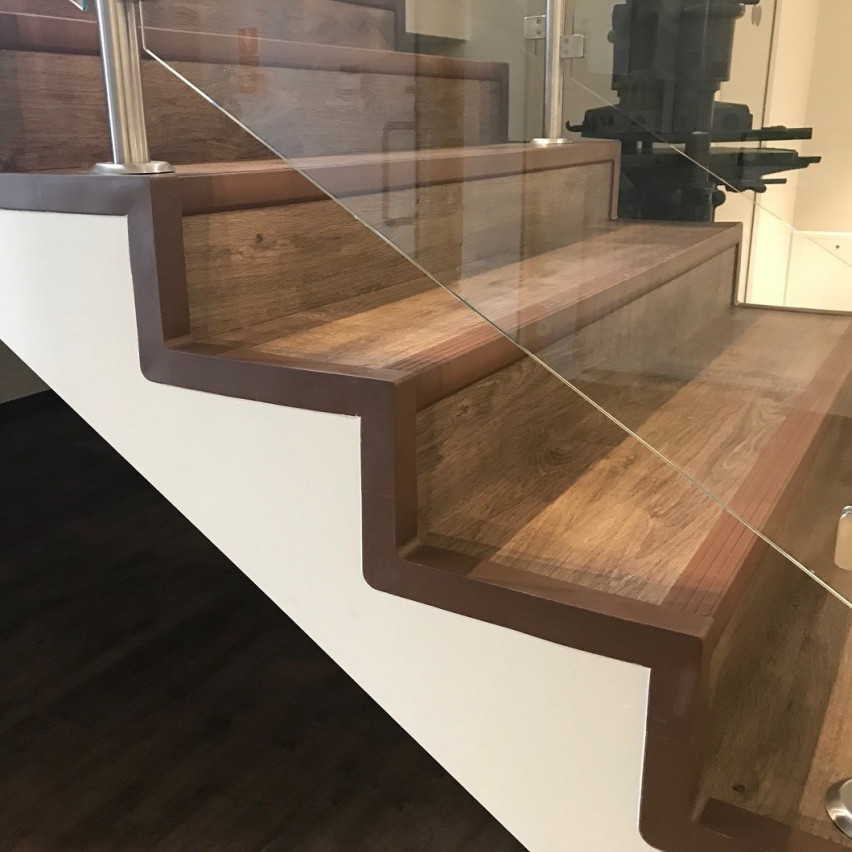 Element de colț Z1, bronz