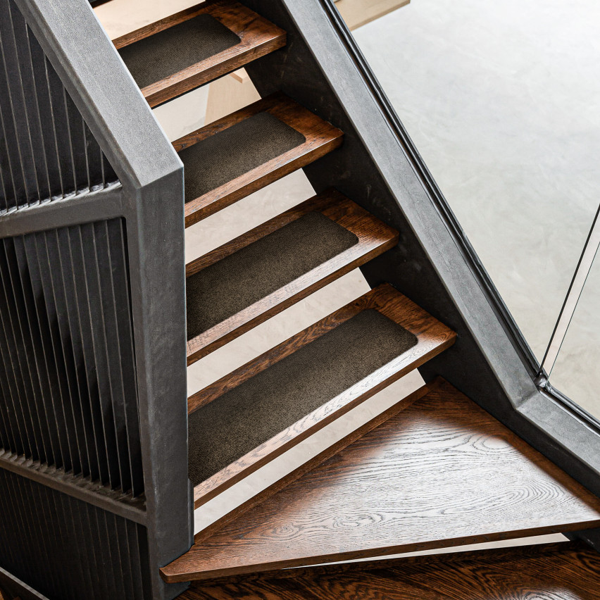 Covoraș pentru scări autoadeziv, antiderapant drept 76x20 cm, protecție treaptă, gri