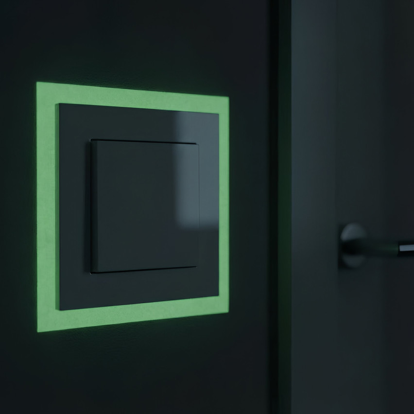 Profile PVC fotoluminiscente autoadezive, bandă de siguranță care luminează în întuneric, alb, 30 mm, 5 m