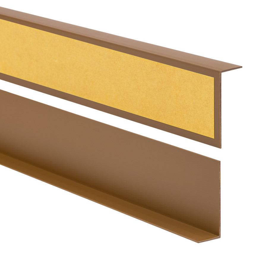  Profil de colț PVC, inegal, lipit pe exterior, protecție colț, bronz