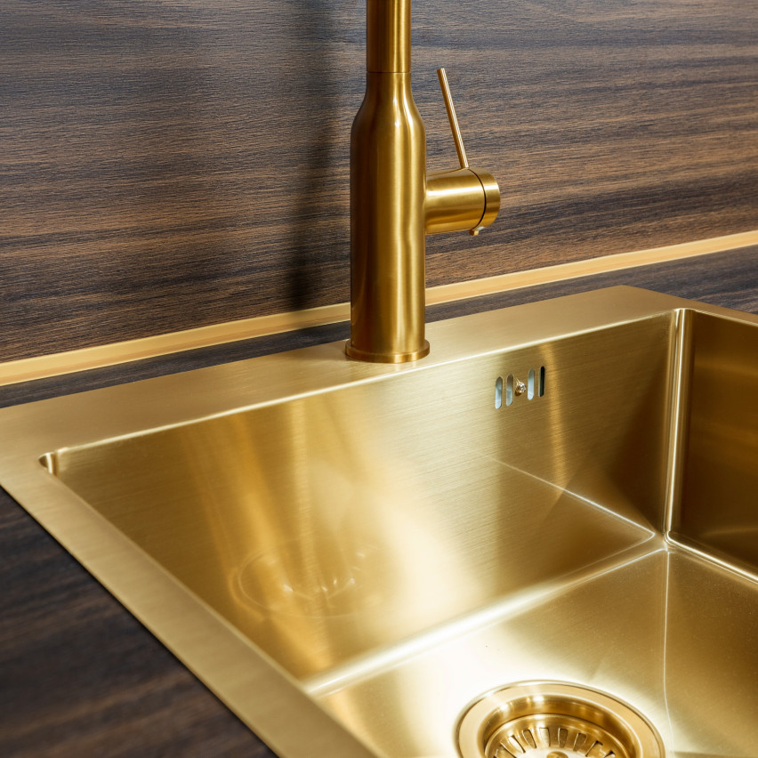 Plinta moale autoadezivă moale 10x10mm pentru bucătărie și baie Bandă de etanșare a îmbinărilor din PVC Gold5m